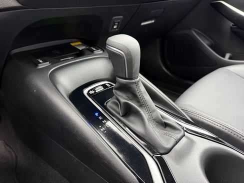 Certified 2024 Toyota Corolla XSE image 28