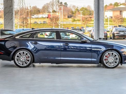 Used 2015 Jaguar XJ L Portfolio image 61