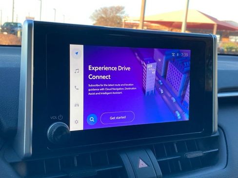 Certified 2025 Toyota RAV4 LE image 17