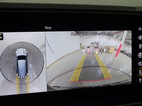 Used 2020 Mercedes-Benz GLS 450 4MATIC image 8