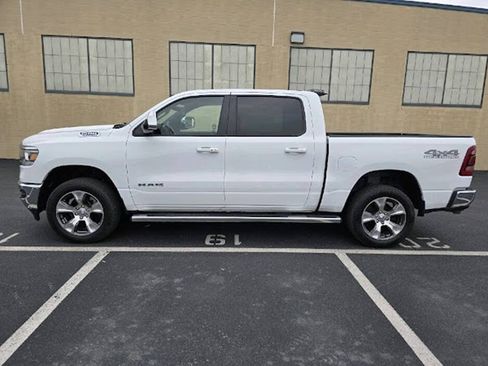 Used 2024 RAM 1500 Laramie AWD/4WD image 2