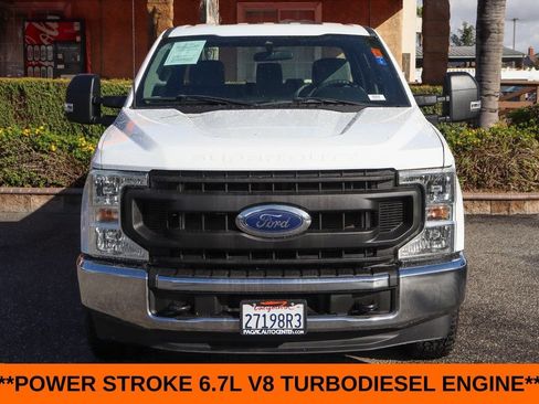 Used 2022 Ford F250 XL w/ Power Equipment Group RWD image 3