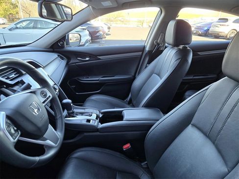 Used 2017 Honda Civic Touring image 24