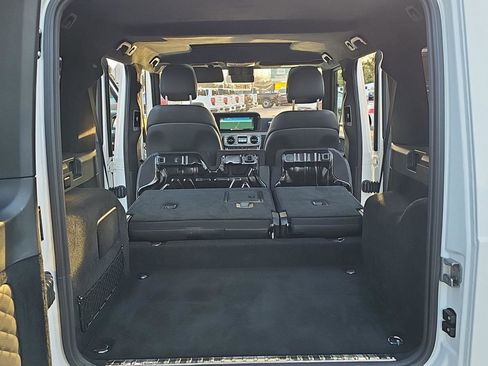 Used 2024 Mercedes-Benz G 63 AMG 4MATIC image 35