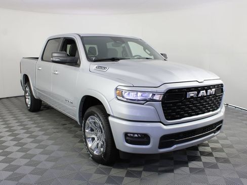 New 2026 RAM 1500 4x4 Crew Cab image 24