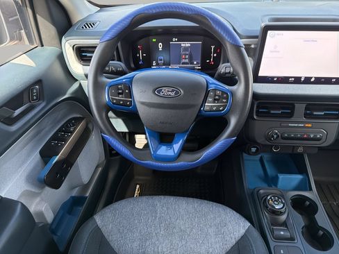 Certified 2025 Ford Maverick XLT FWD image 14
