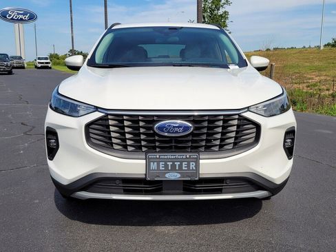 Used 2024 Ford Escape Base image 2