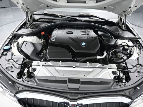 Used 2019 BMW 330i xDrive Sedan w/ Convenience Package image 46