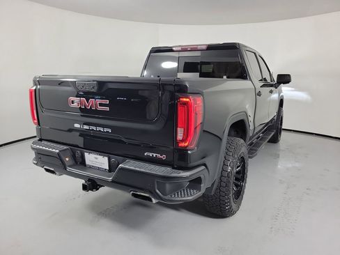 Used 2019 GMC Sierra 1500 AT4 w/ AT4 Premium Package AWD/4WD image 4
