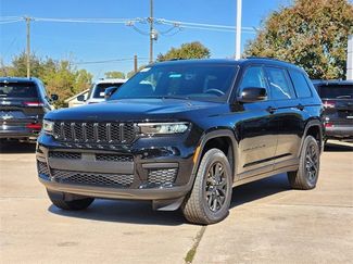 New 2025 Jeep Grand Cherokee L Altitude video 2