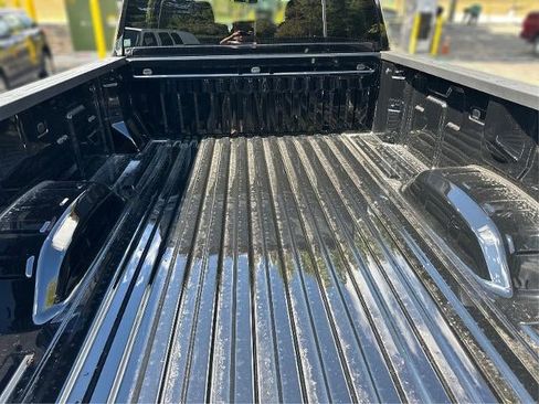 New 2025 GMC Sierra 2500 Pro w/ Convenience Package image 13