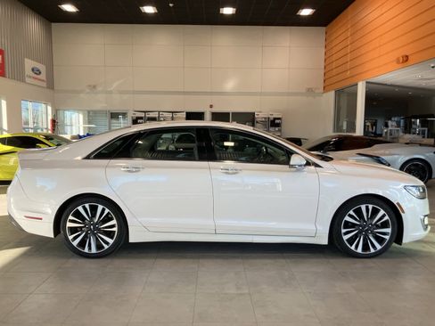 Used 2018 Lincoln MKZ Reserve w/ Climate Package image 4
