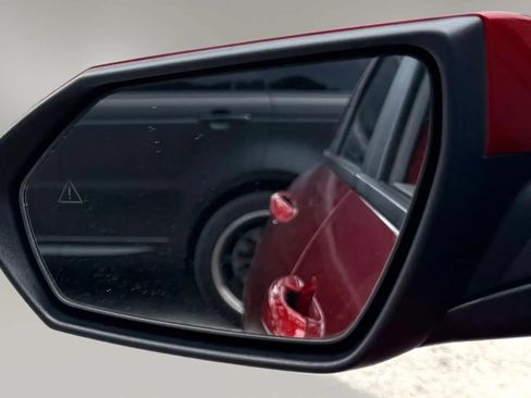 Used 2024 Hyundai Elantra SEL FWD image 15