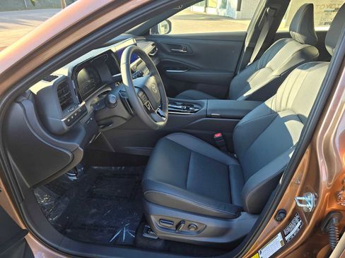 New 2025 Toyota Crown Signia image 20