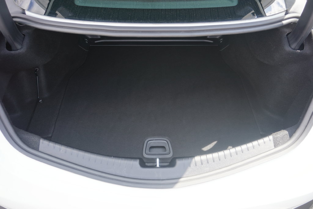 Used 2024 Mercedes-Benz CLE 300 4MATIC Coupe image 7