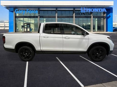 New 2026 Honda Ridgeline Black Edition image 7