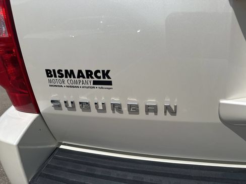 Used 2013 Chevrolet Suburban LTZ AWD/4WD image 7