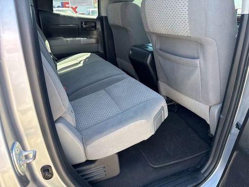 Used 2012 Toyota Tundra 4x4 Double Cab w/ SR5 Pkg image 27