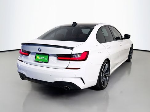 Used 2021 BMW 330i Sedan w/ M Sport Package RWD image 10