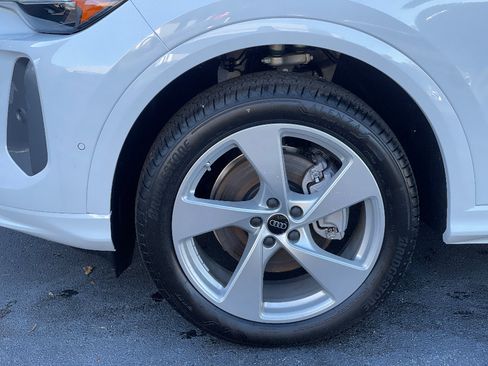 New 2025 Audi Q5 Premium Plus image 5