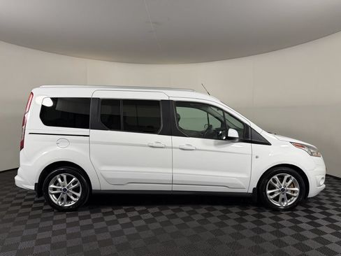 Used 2017 Ford Transit Connect Titanium FWD image 4