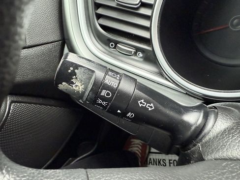 Used 2015 Kia Optima LX image 21