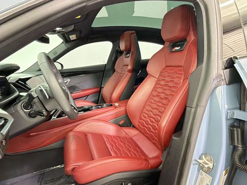Certified 2023 Audi e-tron GT Prestige w/ Prestige Package AWD/4WD image 5