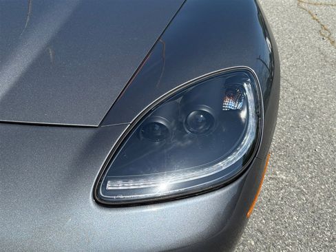 Used 2009 Chevrolet Corvette Convertible w/ Preferred Equipment Group image 17