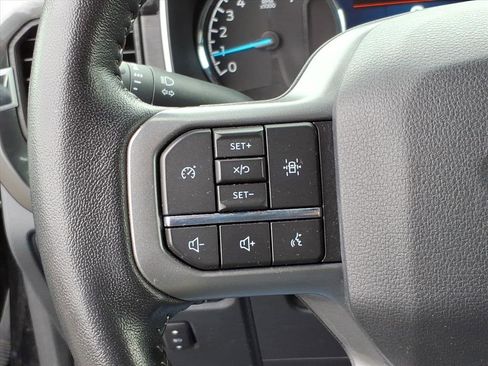 Certified 2022 Ford F150 XLT w/ Equipment Group 302A High image 19