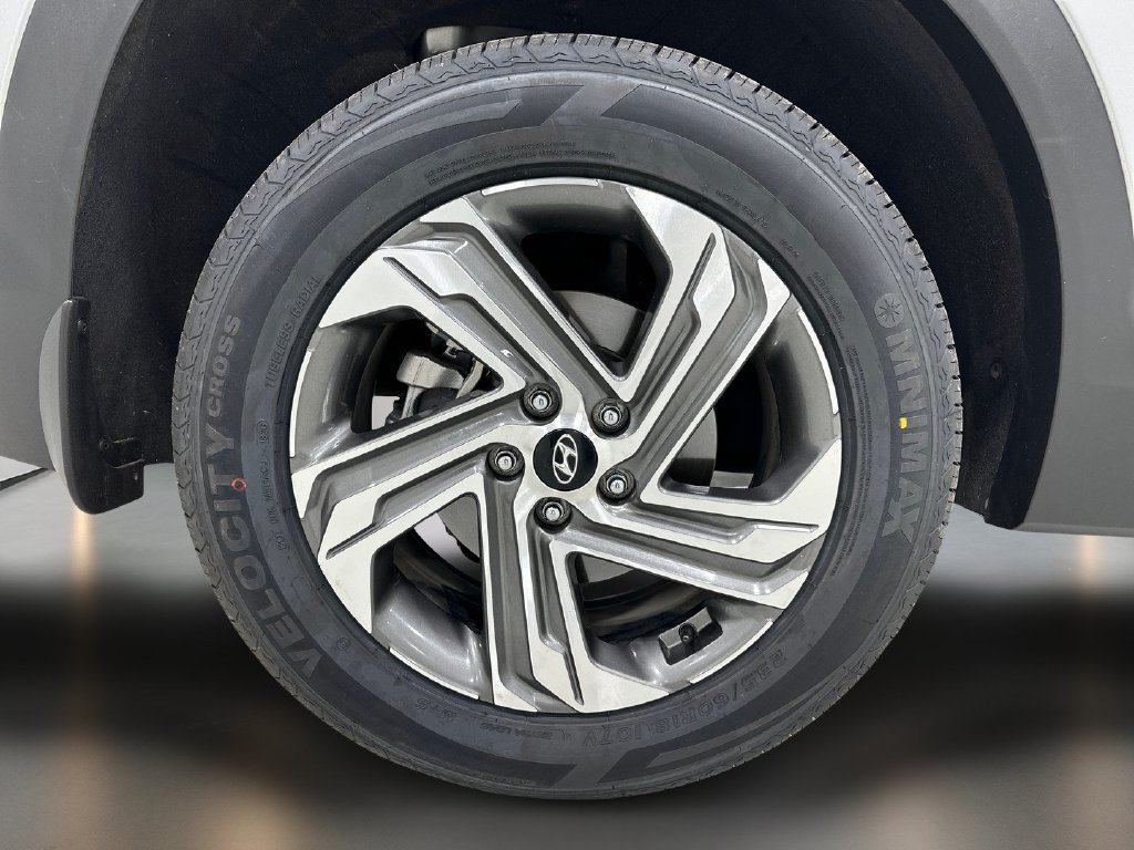 Certified 2023 Hyundai Santa Fe SEL FWD image 11