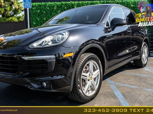 Used 2018 Porsche Cayenne AWD/4WD image 2