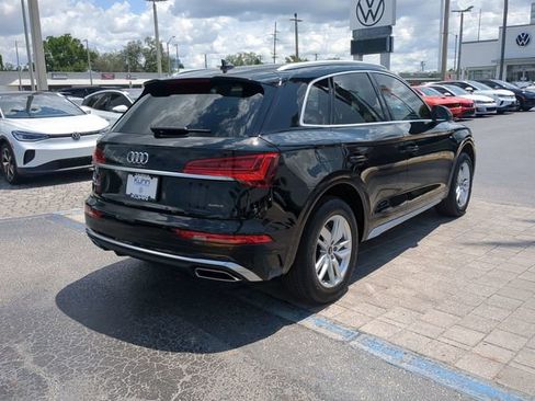 Used 2023 Audi Q5 2.0T Premium w/ Convenience Package AWD/4WD image 3