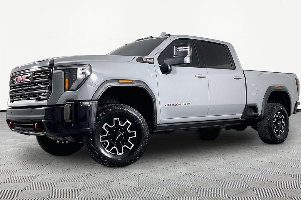 Used 2024 GMC Sierra 2500 AT4X AWD/4WD image 1