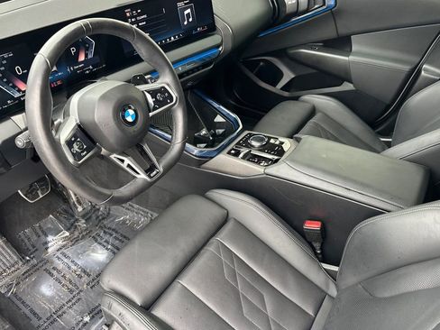 Used 2025 BMW X3 xDrive30i w/ Premium Package AWD/4WD image 9