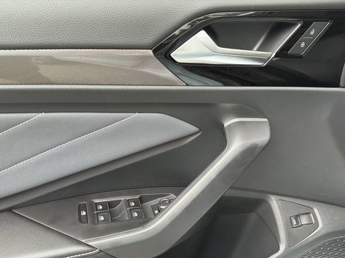 New 2026 Volkswagen Jetta SEL FWD image 22