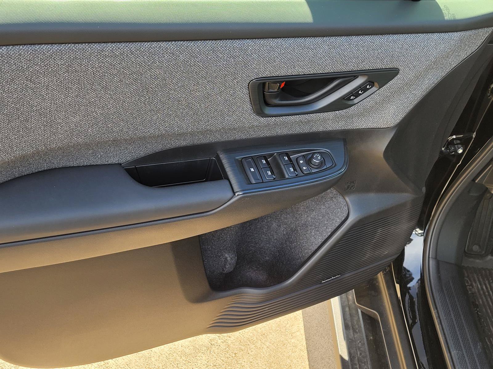New 2026 Subaru Outback Limited XT AWD/4WD image 4