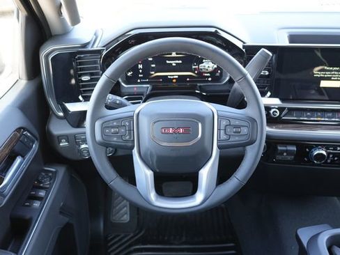 New 2026 GMC Sierra 1500 Elevation AWD/4WD image 16