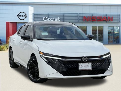 New 2026 Nissan Sentra SR w/ SR Premium Package FWD image 1