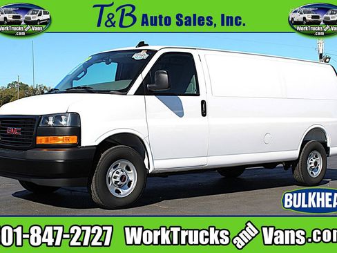 Used 2025 GMC Savana 2500 Extended w/ Driver Convenience Package image 1