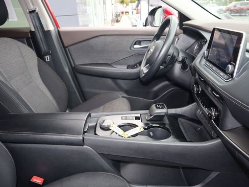 Certified 2023 Nissan Rogue SV AWD/4WD image 27