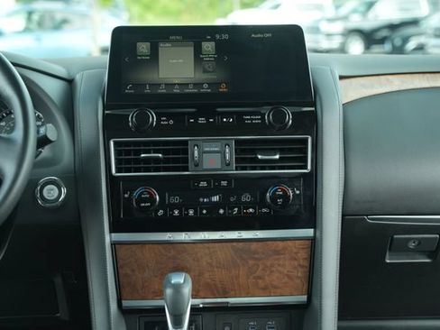 Used 2023 Nissan Armada SL w/ Captain's Chairs Package AWD/4WD image 32