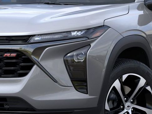 New 2026 Chevrolet Trax RS w/ Driver Confidence Package FWD image 11