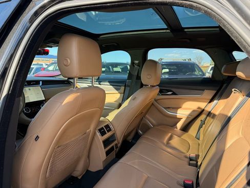 Used 2022 Jaguar F-PACE S AWD/4WD image 18