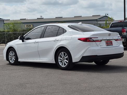 Used 2025 Toyota Camry LE FWD image 3