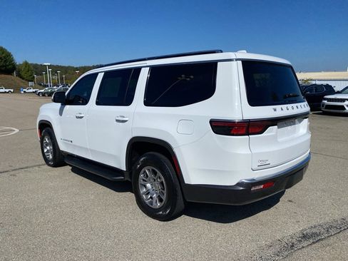 Used 2022 Jeep Wagoneer Series I image 5