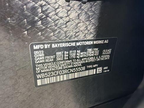 Used 2024 BMW iX xDrive50 w/ Premium Package AWD/4WD image 25