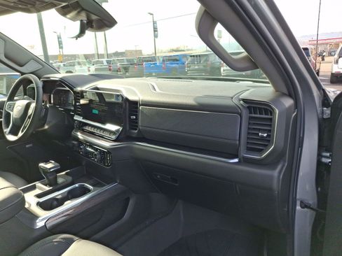 New 2026 Chevrolet Silverado 1500 LTZ w/ LTZ Premium Package image 17