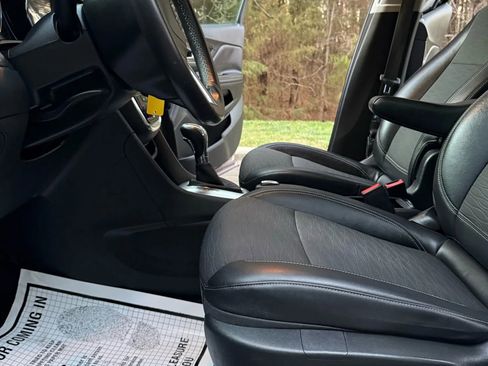 Used 2015 Buick Encore Convenience image 10