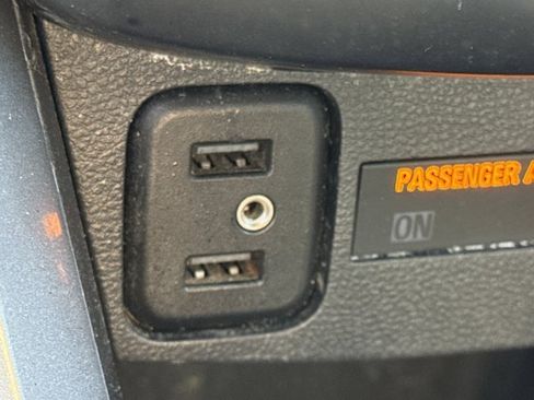 Used 2020 Chevrolet Trax LS image 20