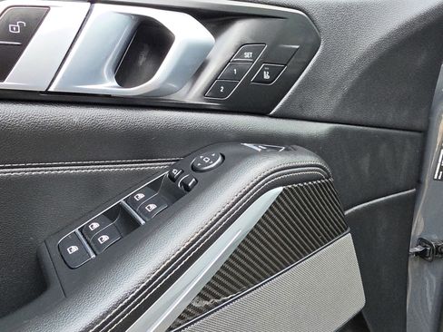 Used 2022 BMW X5 M50i AWD/4WD image 29